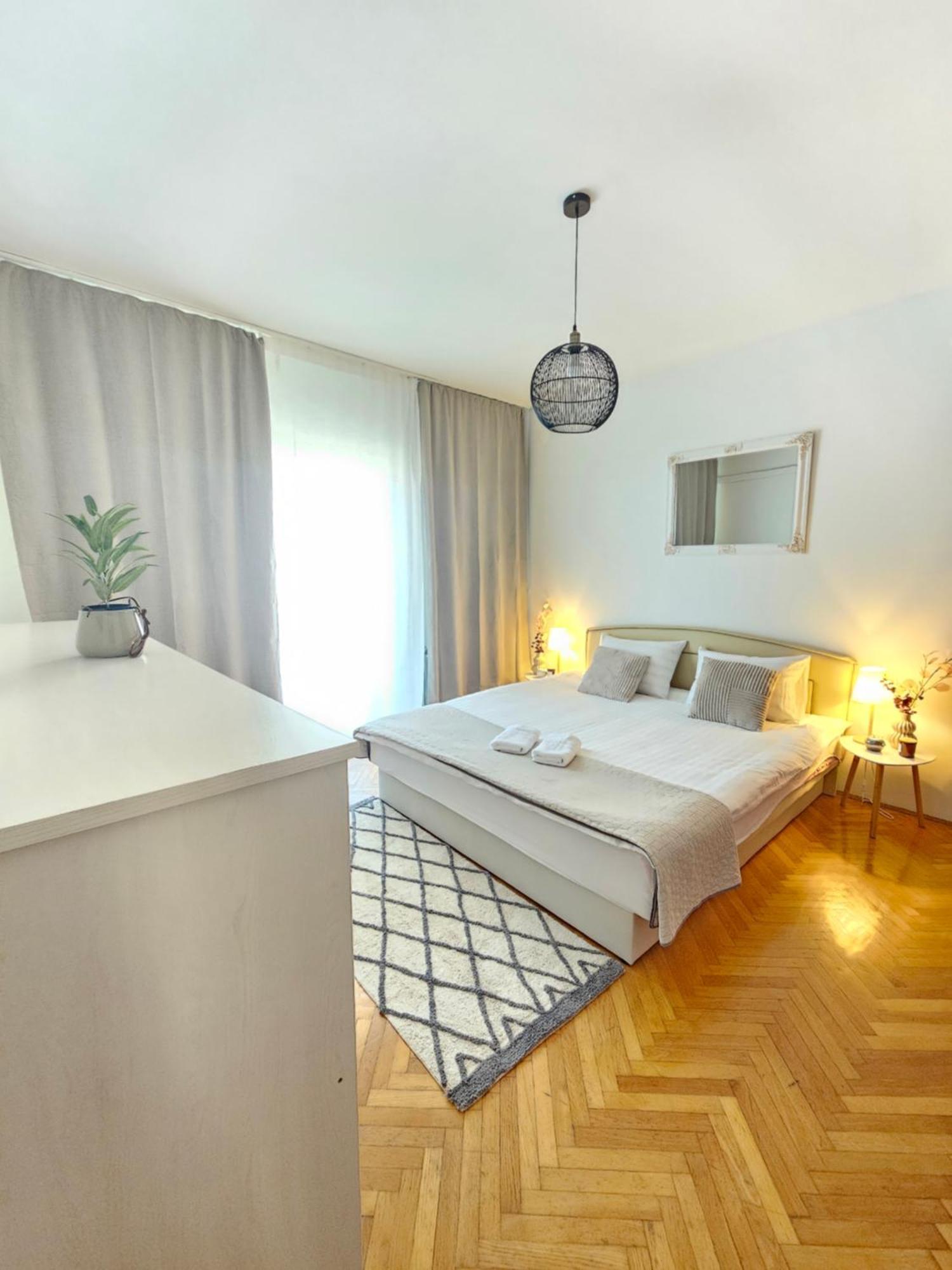 Apartmani Miro Макарска Экстерьер фото