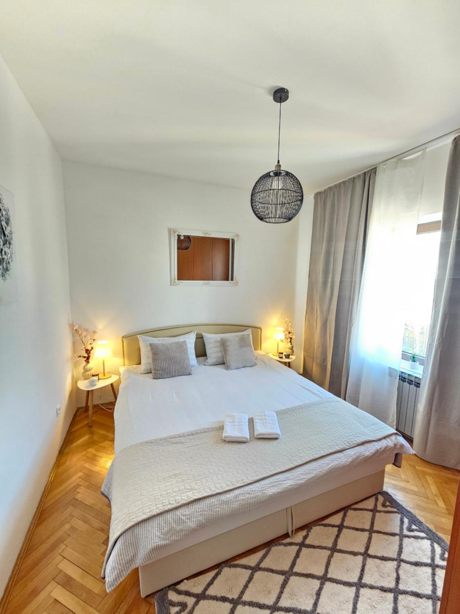 Apartmani Miro Макарска Экстерьер фото